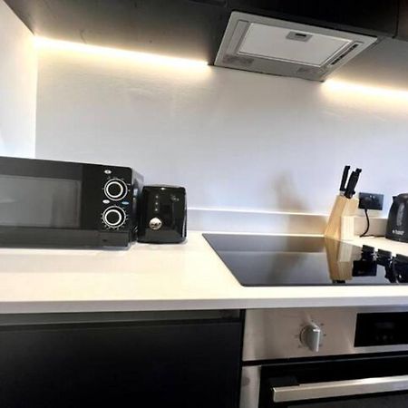 Two Bedrooms Exquisite En-Suite Apartment Deansgate 曼彻斯特 外观 照片