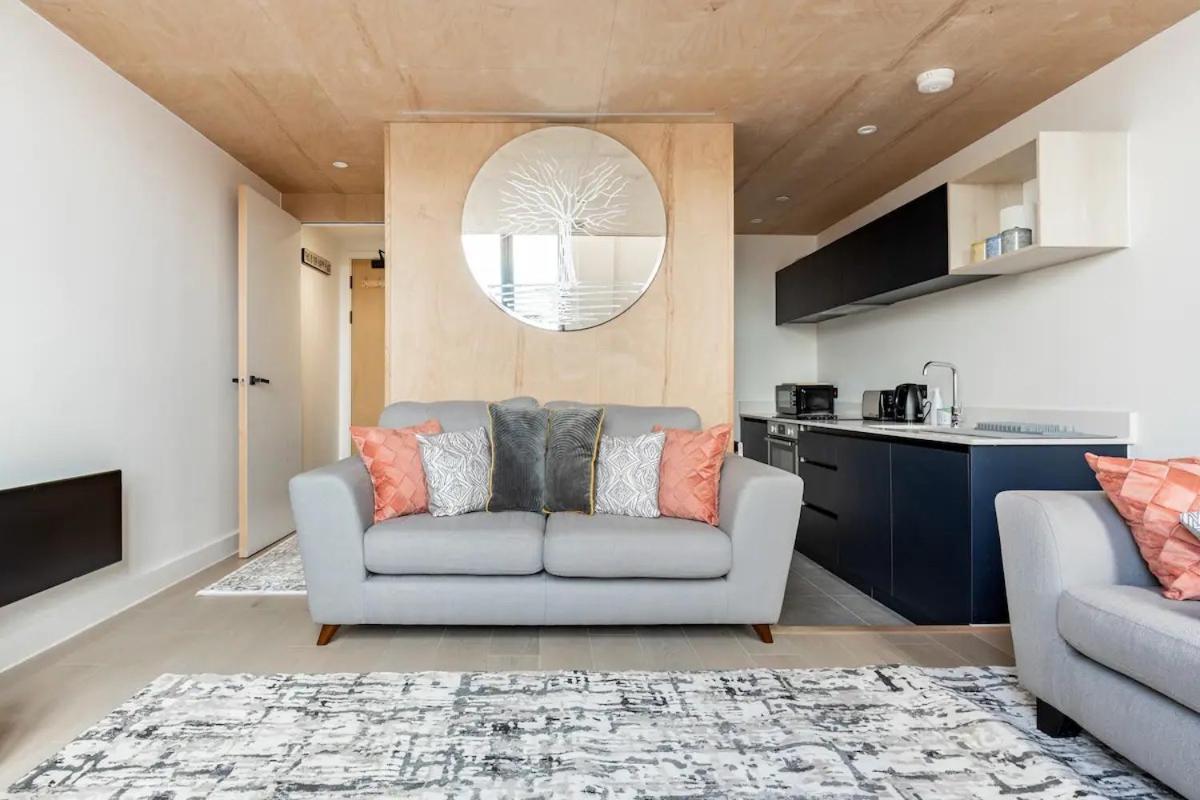 Two Bedrooms Exquisite En-Suite Apartment Deansgate 曼彻斯特 外观 照片