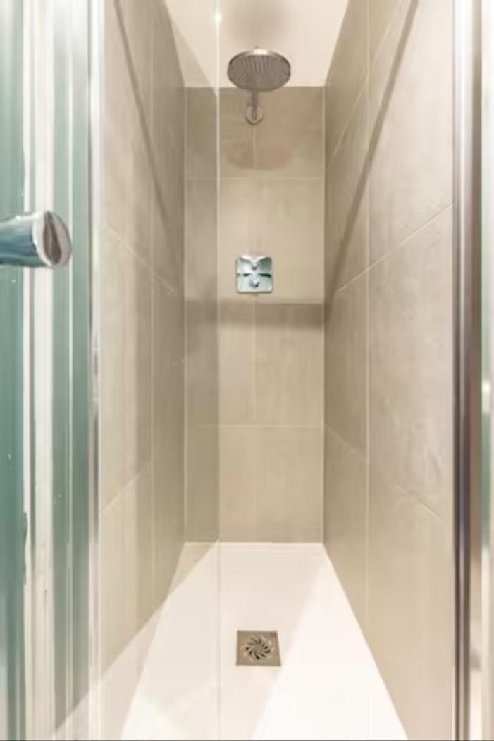 Two Bedrooms Exquisite En-Suite Apartment Deansgate 曼彻斯特 外观 照片