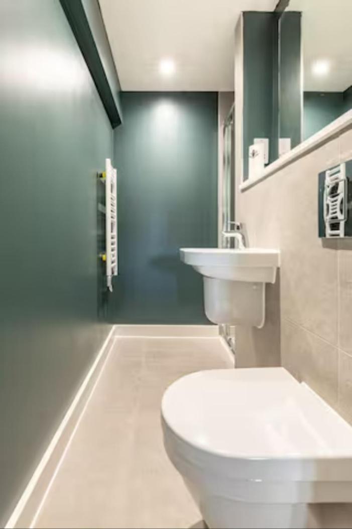 Two Bedrooms Exquisite En-Suite Apartment Deansgate 曼彻斯特 外观 照片